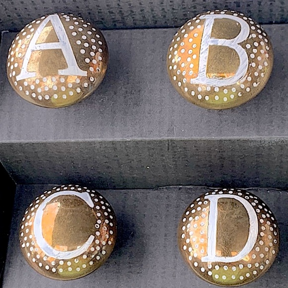 APHORISM DRAWER KNOBS ROUND BRASS ALPHABET A B C D SET OF 4 NEW NIB